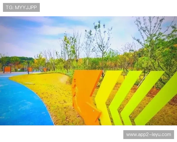 _体育旅游热启动：游览名胜地同时享运动乐趣_，体育旅游十佳精品景区