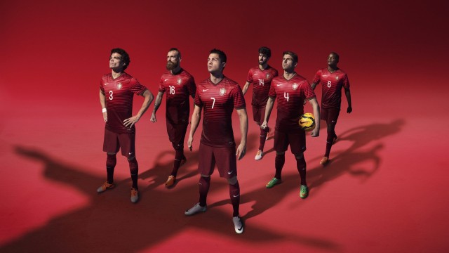 乐鱼入口-世界乒坛新星崛起，年轻选手引关注，世界乒坛男子排名