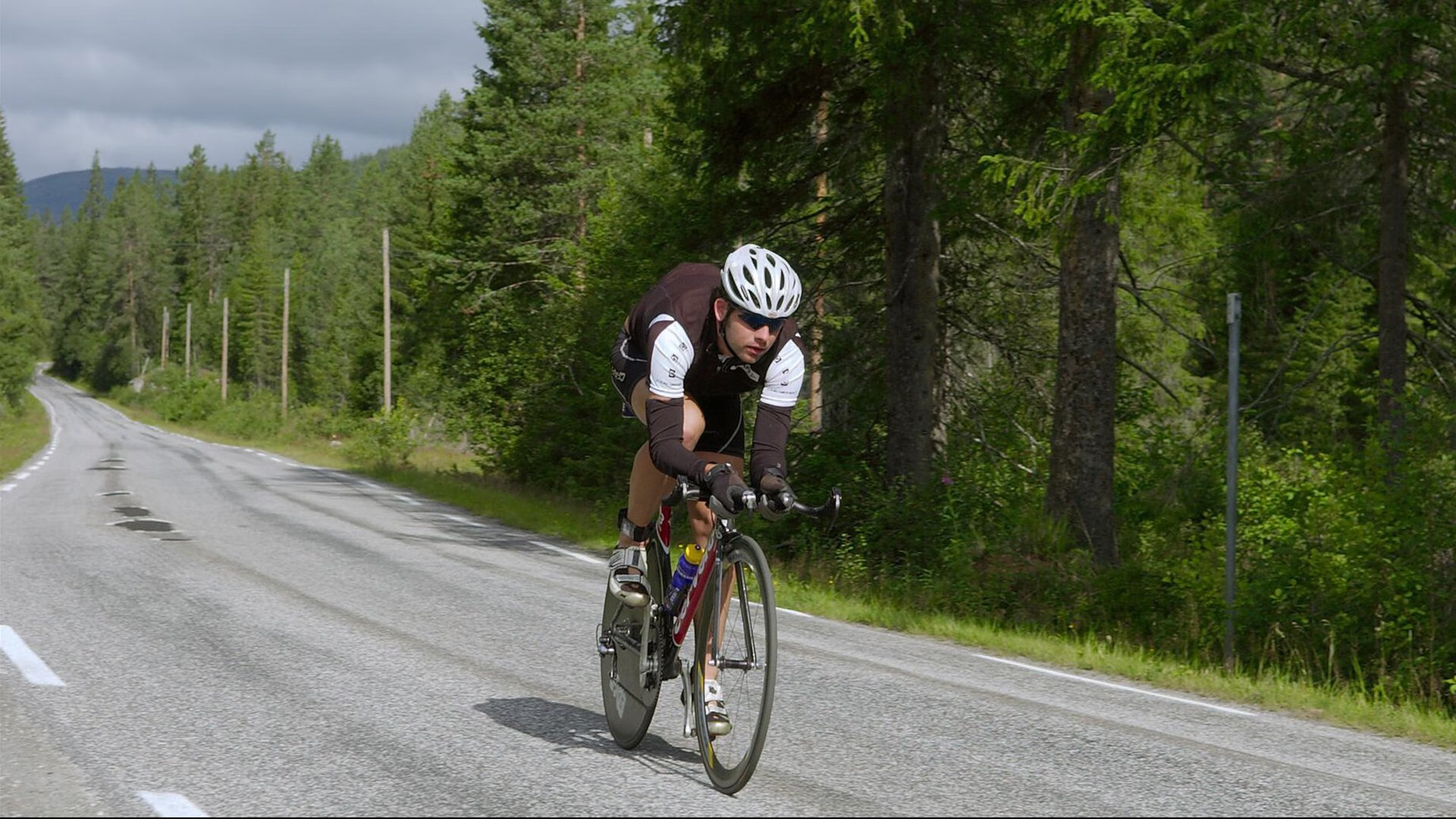 斯文施瓦茨决赛自信亮相，斯文百科