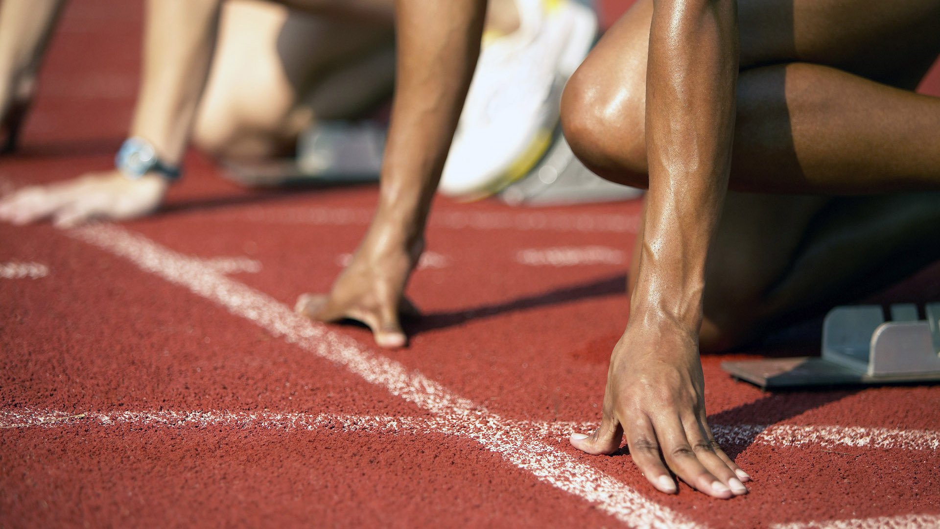 杰克·阿莱克西男子100米自由泳决赛爆发强势，埃里克自由泳100米